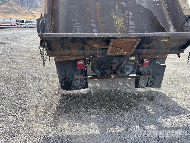 Ford F-550 Tipper trucks