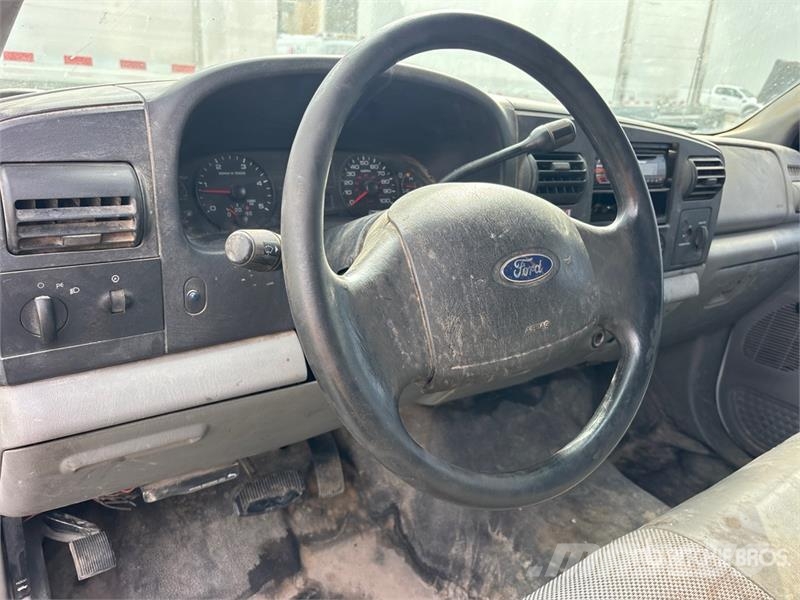 Ford F-550 Flakbilar