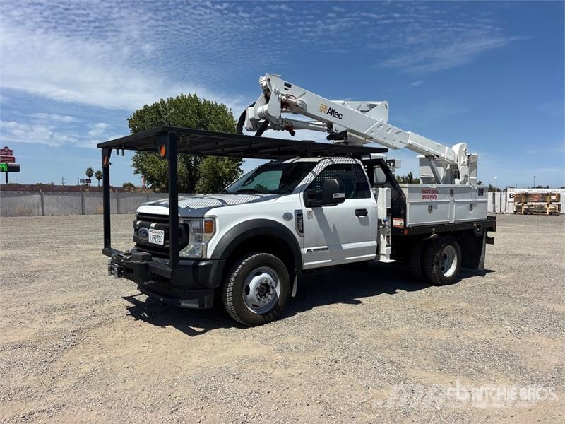 Ford F-550 Pacēlāji uz automašīnas bāzes
