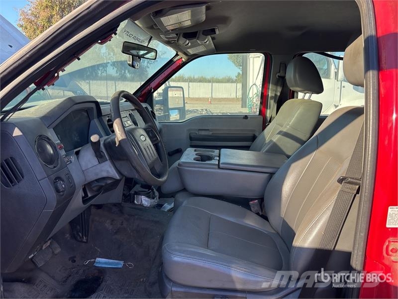 Ford F-550 Kiper tovornjaki