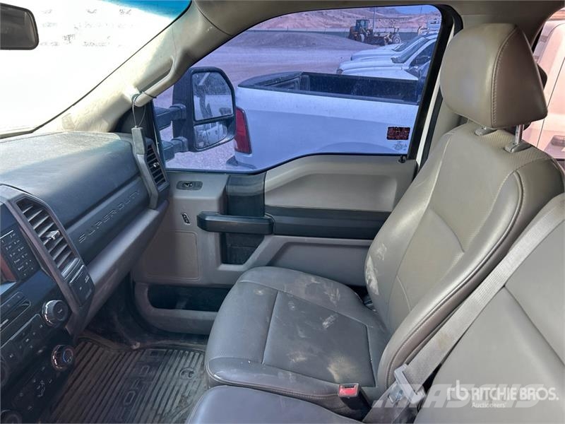 Ford F-550 Pilsētas atkritumvedēji