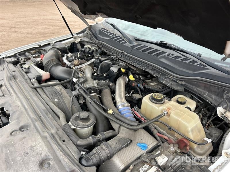 Ford F-550 ピックアップ/ドロップサイド