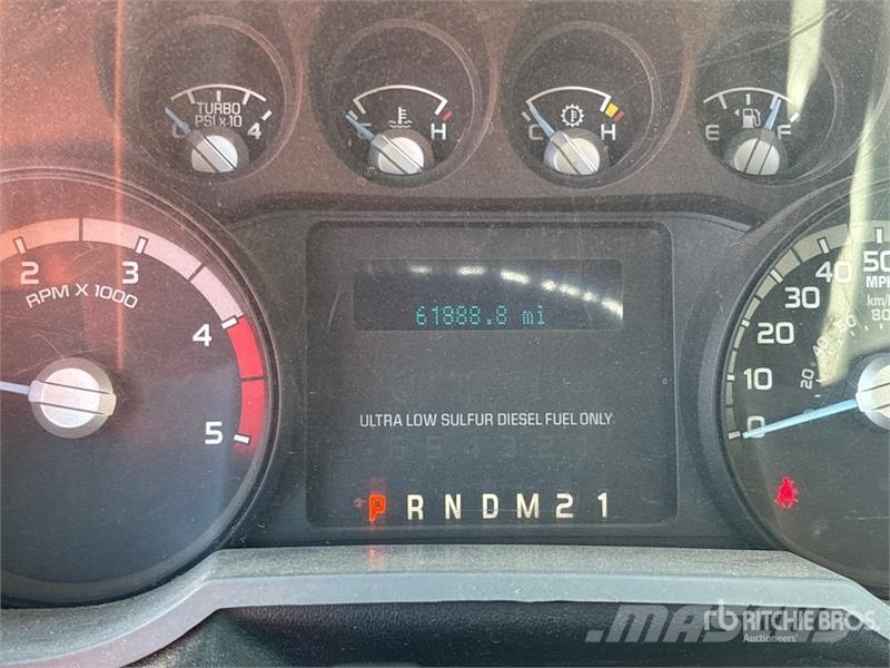 Ford F-550 自卸式货车