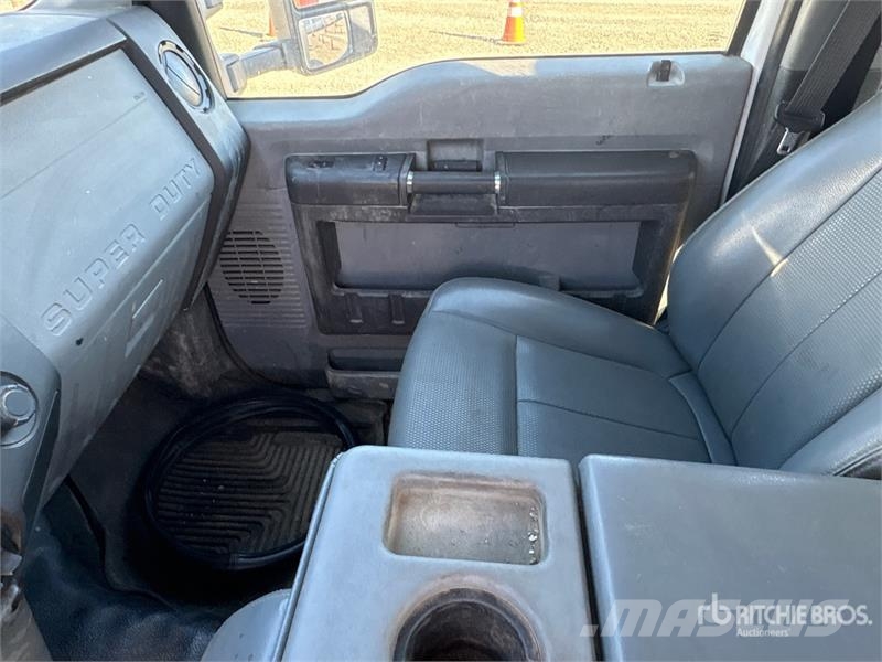 Ford F-550 Prekucniki