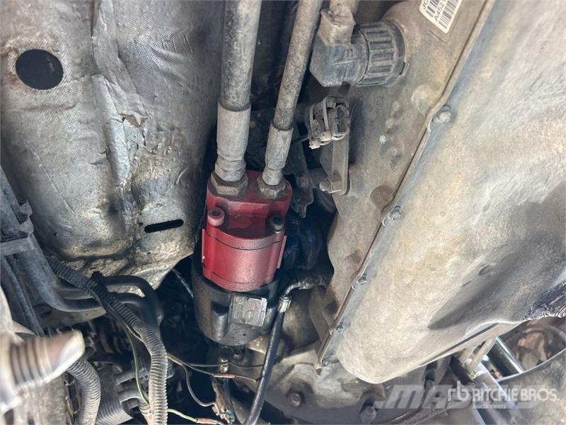 Ford F-550 Моторизирани платформи с талига