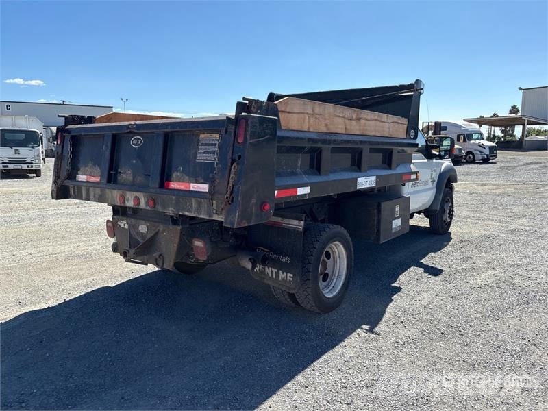 Ford F-550 自卸式货车