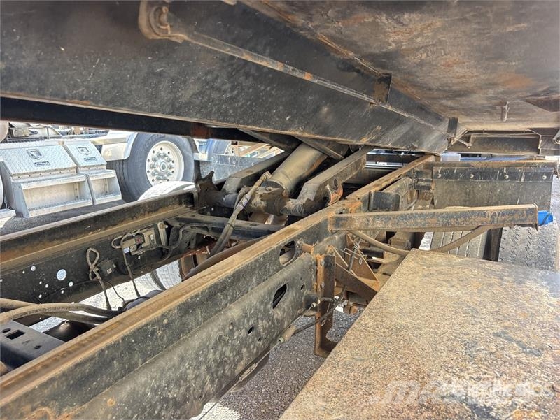 Ford F-550 Tipper trucks