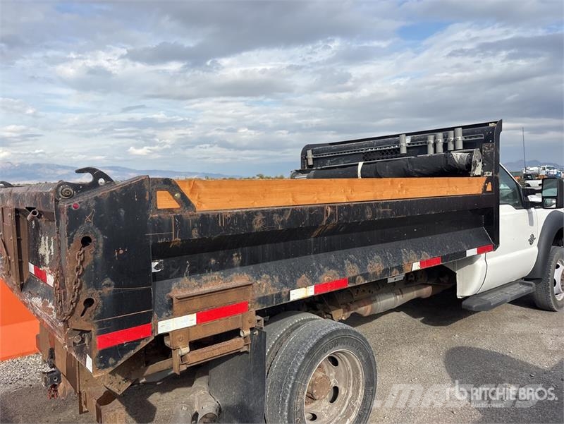 Ford F-550 Kipper