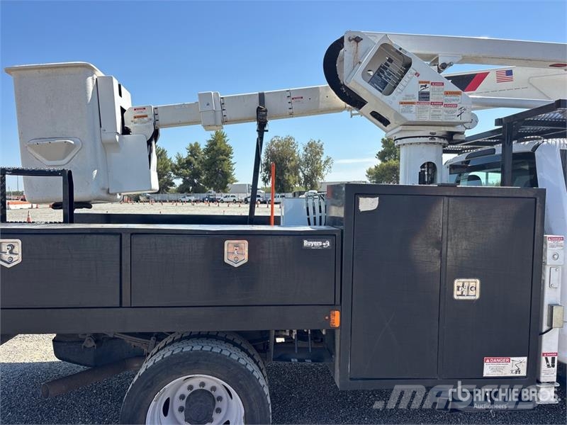 Ford F-550 Lastbilmonterede lifte