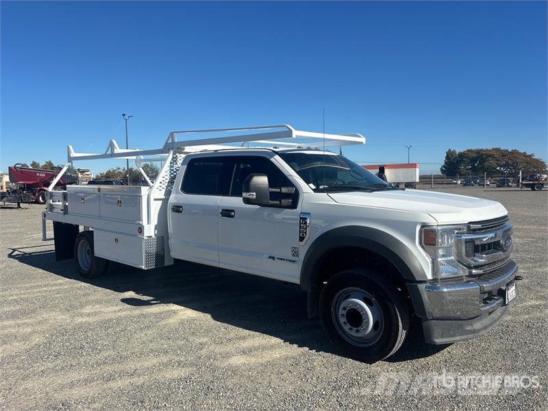 Ford F-550 Flatbed / Dropside trucks
