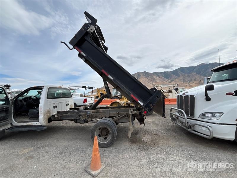 Ford F-550 Tipper trucks