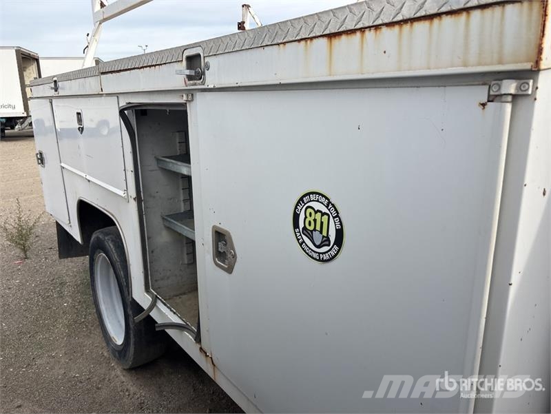 Ford F-550 Pikapai / Bortiniai sunkvežimiai