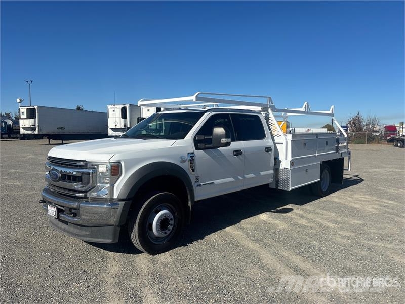 Ford F-550 Flatbed / Dropside trucks
