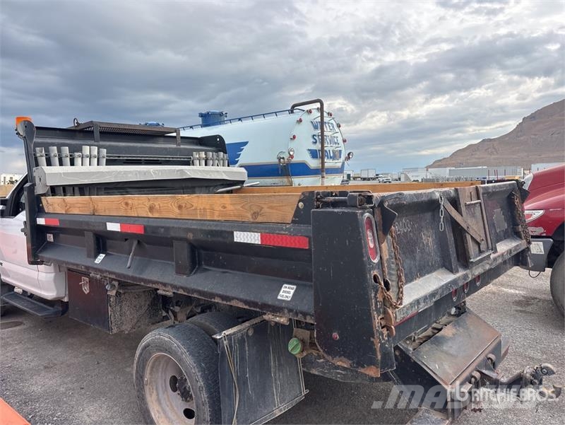 Ford F-550 Tipper trucks