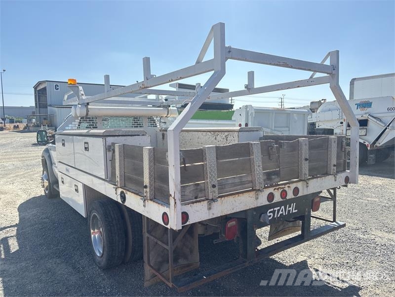 Ford F-550 4x2 Utility Truck Pick up/Dropside