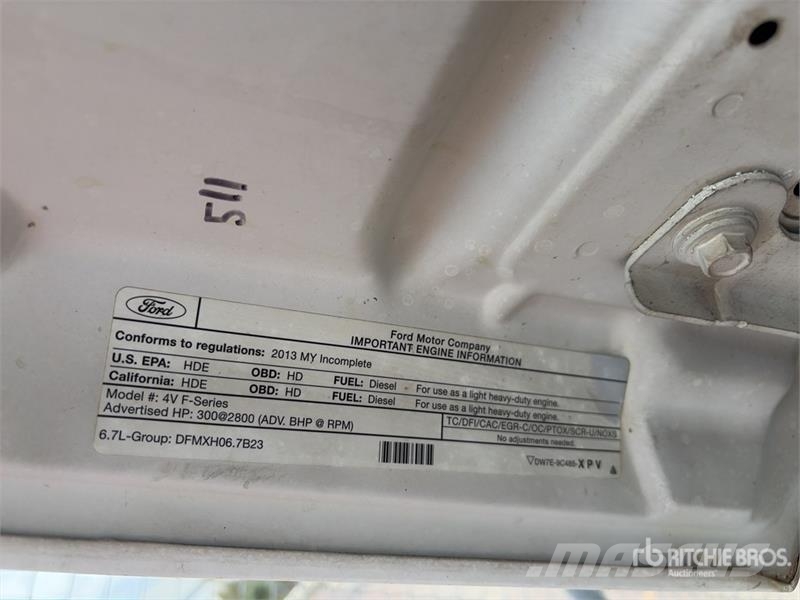 Ford F-550 4x2 Utility Truck Пикапи