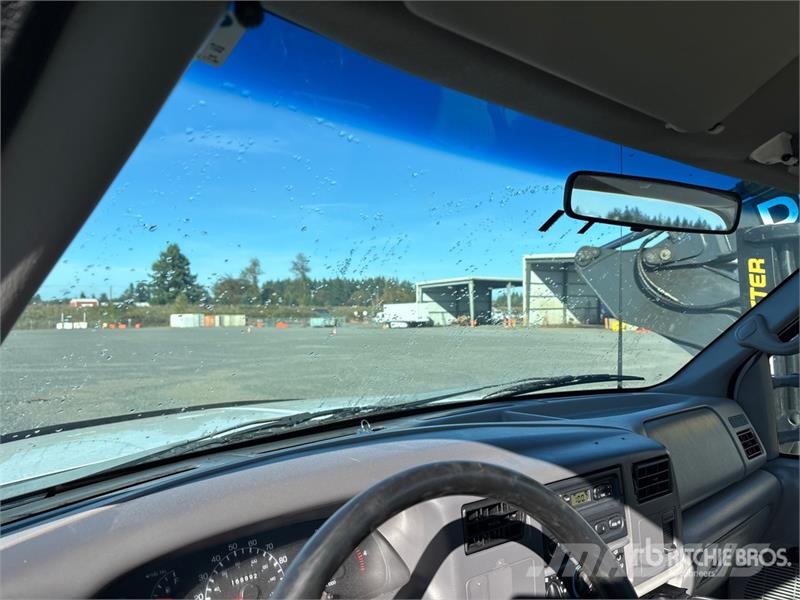 Ford F-550 4x2 Utility Truck Pick up/Dropside