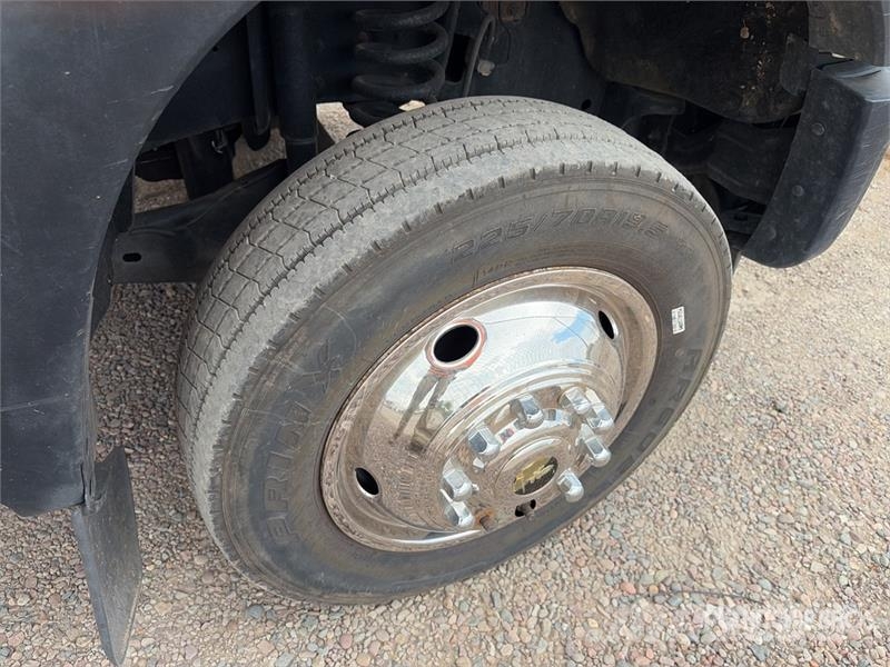 Ford F-550 4x2 Utility Truck Пикапи