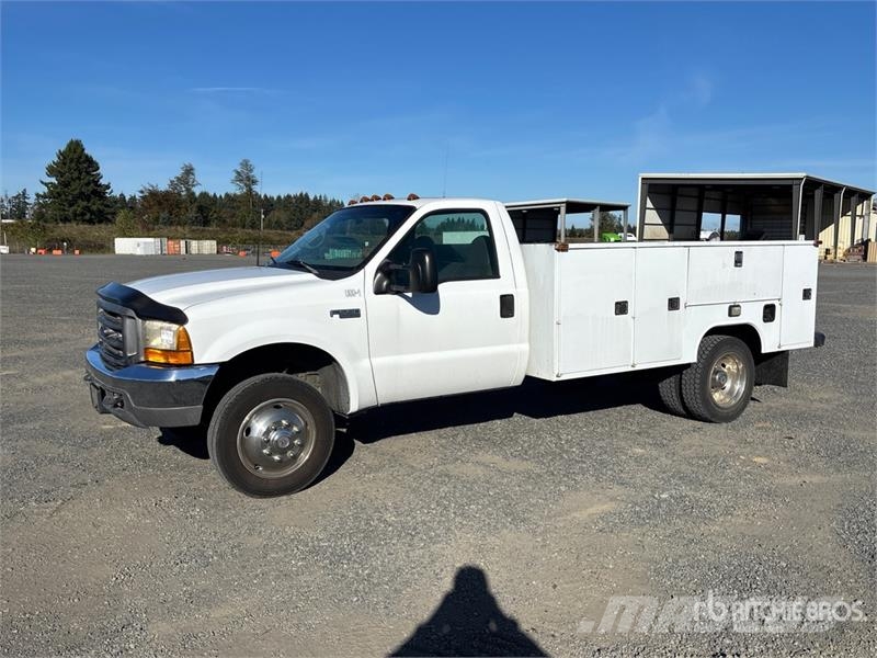 Ford F-550 4x2 Utility Truck Pick up/Dropside