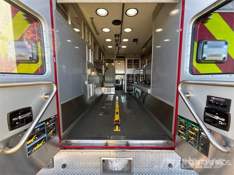 Ford F-550 4x4 Ambulance Rešilni avtomobili