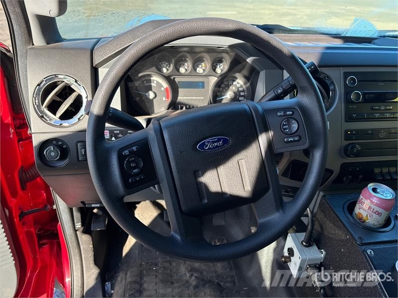 Ford F-550 4x4 Ambulance Rešilni avtomobili