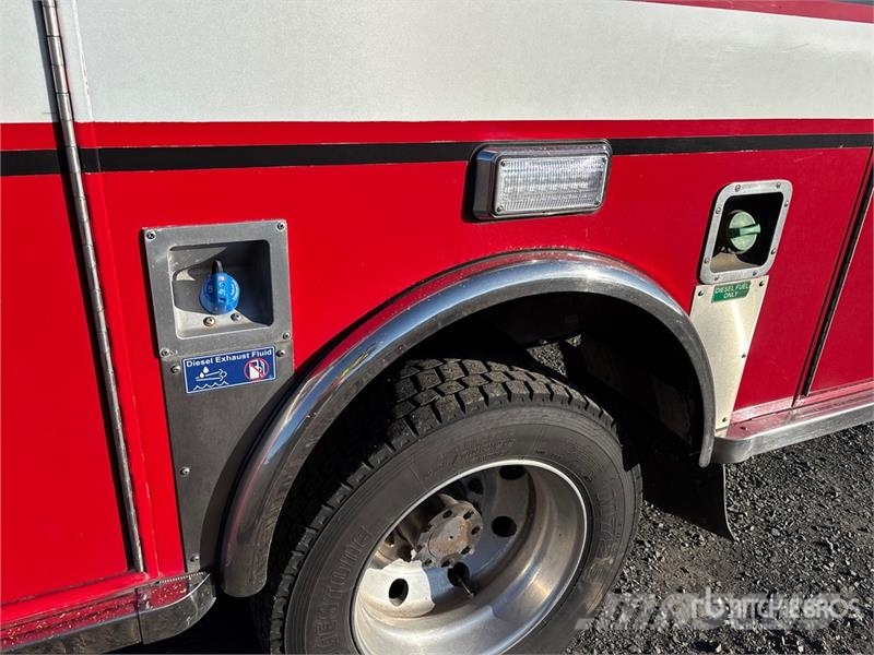Ford F-550 4x4 Ambulance Rešilni avtomobili