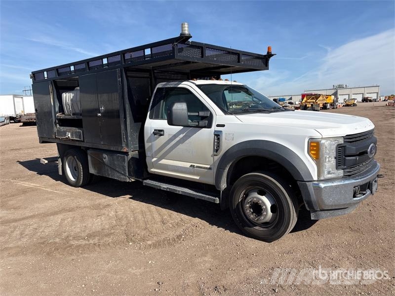 Ford F-550 Flatbed Truck Flatbed / Dropside trucks