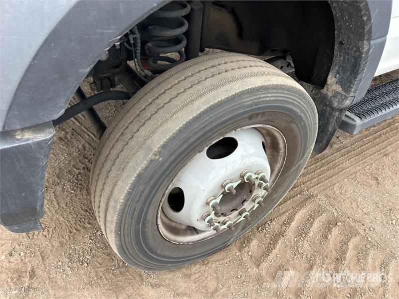 Ford F-550 XL 4x2 Arrow Board Truck Övriga bilar