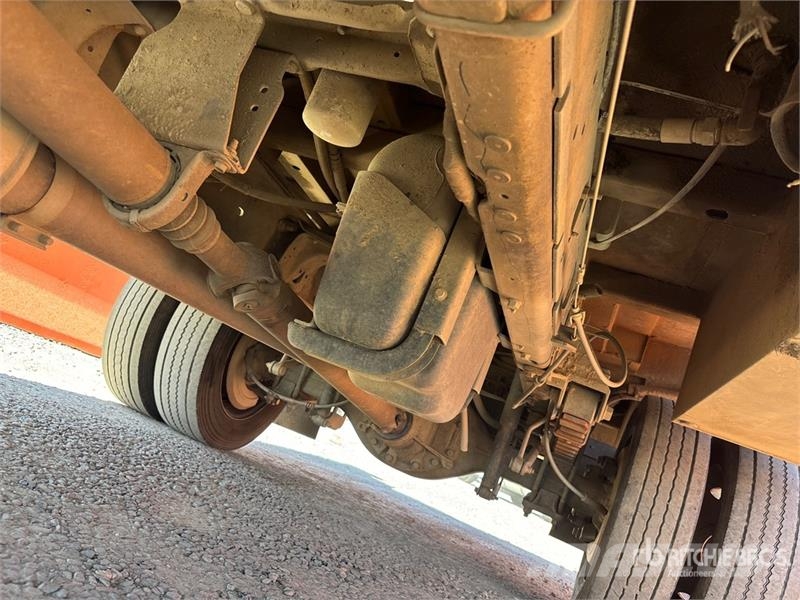 Ford F-550 XL 4x2 Crew Cab Service Truck Komunálne / Multi-úžitkové vozidlá