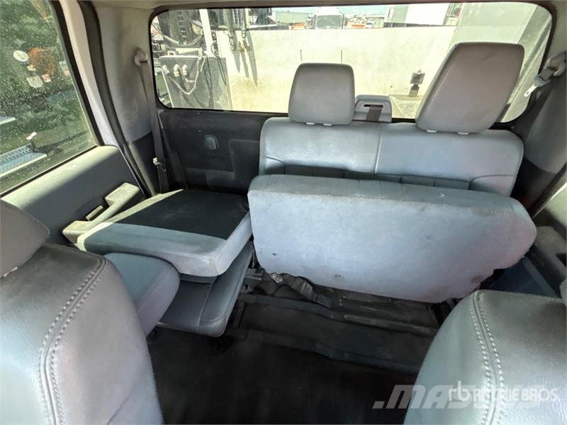 Ford F-550 XL 4x2 Crew Cab Service Truck Komunálne / Multi-úžitkové vozidlá