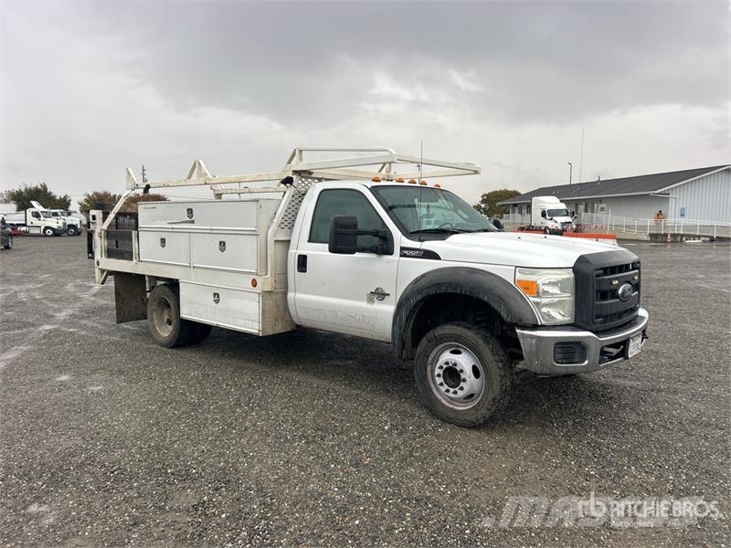Ford F-550 XL 4x2 Flatbed Truck Flatbed kamyonlar