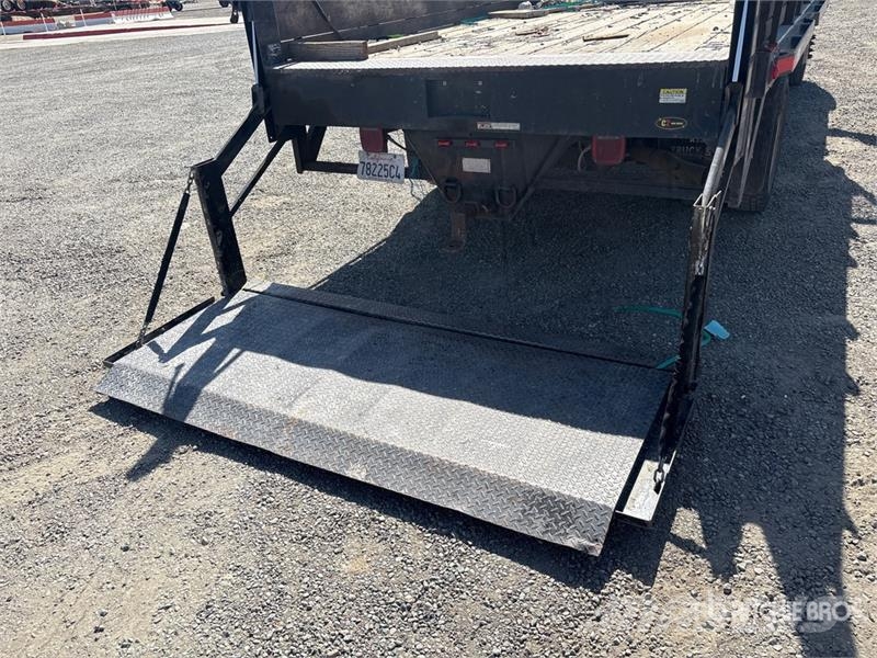Ford F-550 XL 4x2 Flatbed Truck Pritschenwagen/Pritschenwagen mit Seitenklappe