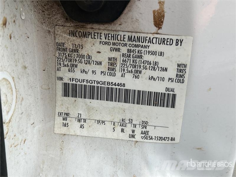 Ford F-550 XL 4x2 Flatbed Truck Flatbed / Dropside trucks