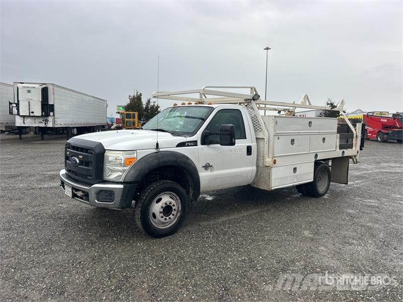 Ford F-550 XL 4x2 Flatbed Truck Flatbed kamyonlar