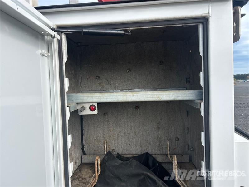 Ford F-550 XL 4x2 Service Truck Közúti karbantartó haszongépek
