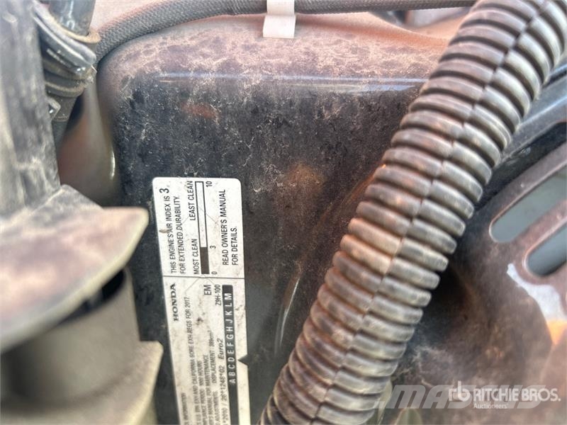 Ford F-550 XL 4x2 Service Truck Közúti karbantartó haszongépek
