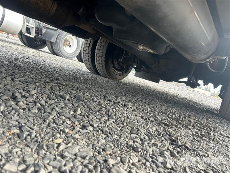 Ford F-550 XL 4x2 Service Truck Közúti karbantartó haszongépek