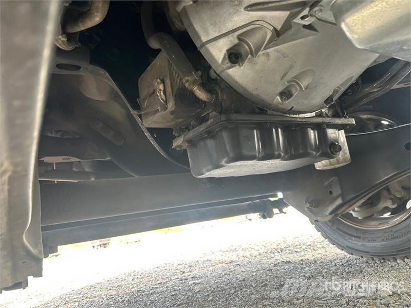 Ford F-550 XL 4x2 Service Truck Közúti karbantartó haszongépek