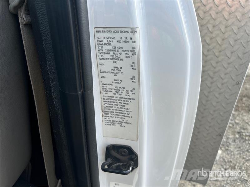 Ford F-550 XL 4x2 Service Truck Közúti karbantartó haszongépek