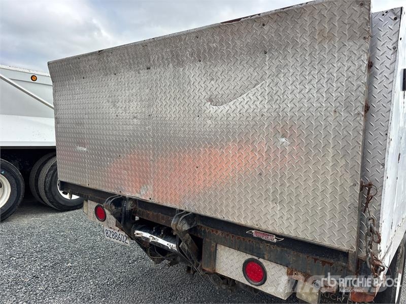 Ford F-550 XL 4x2 Utility Truck Pick up/Dropside