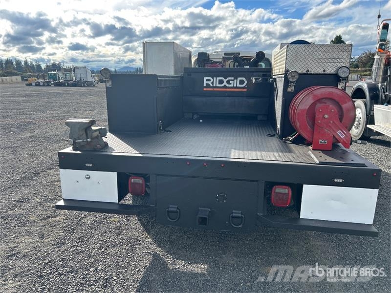 Ford F-550 XL 4x2 Utility Truck 픽업/드롭사이드