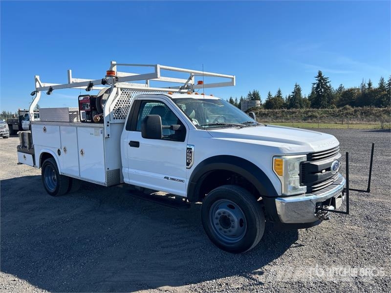 Ford F-550 XL 4x2 Utility Truck Prekucniki