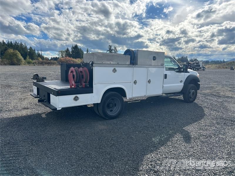 Ford F-550 XL 4x2 Utility Truck 픽업/드롭사이드