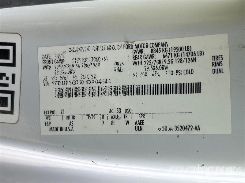 Ford F-550 XL 4x2 Utility Truck 皮卡车