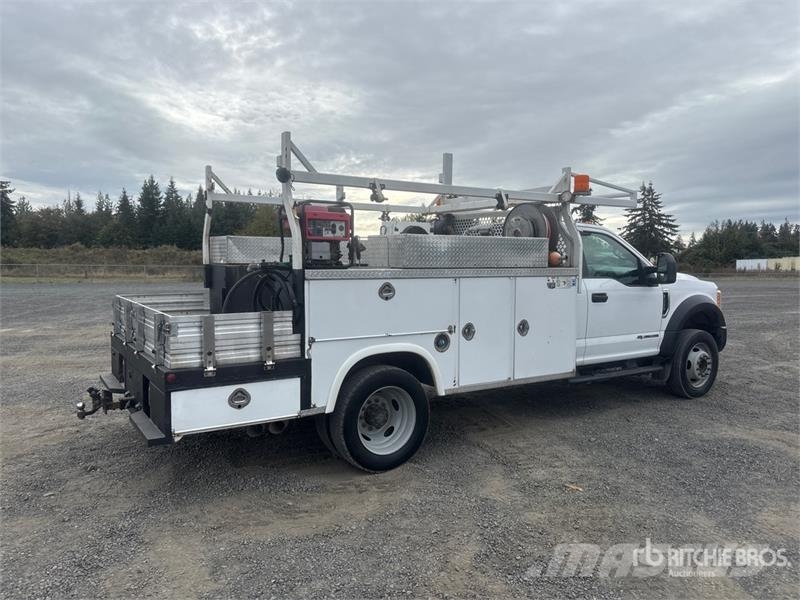 Ford F-550 XL 4x2 Utility Truck Prekucniki