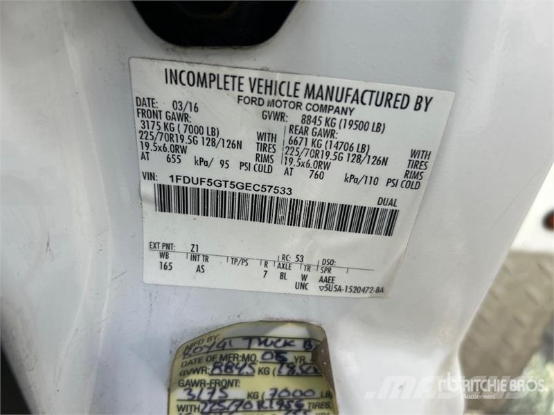Ford F-550 XL 4x2 Utility Truck 픽업/드롭사이드