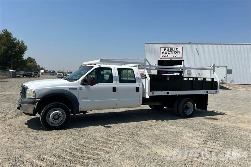 Ford F-550 XL 4x4 Crew Cab Flatbed Truck Kamioni sa otvorenim sandukom