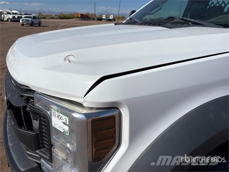 Ford F-550 XL 4x4 Flatbed Dump Truck Самосвал