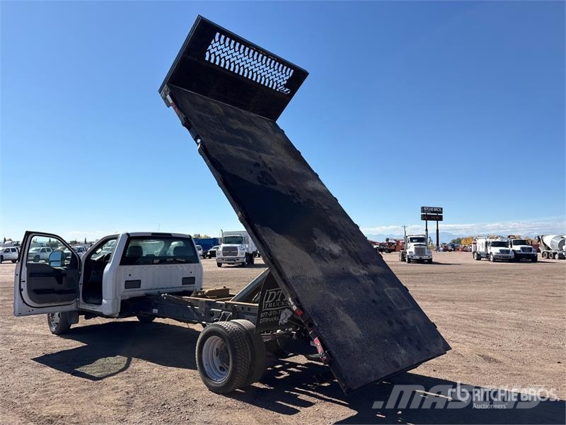 Ford F-550 XL 4x4 Flatbed Dump Truck Самосвал
