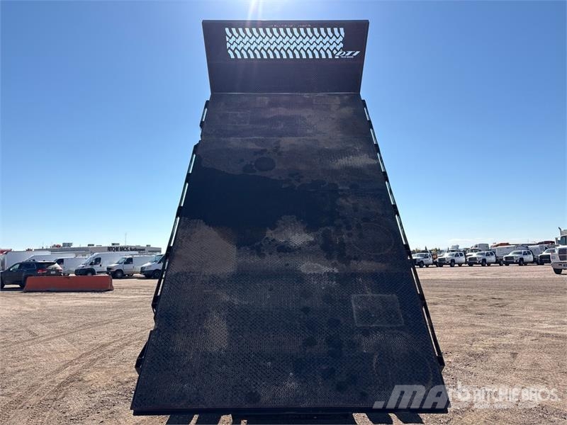 Ford F-550 XL 4x4 Flatbed Dump Truck Самосвал